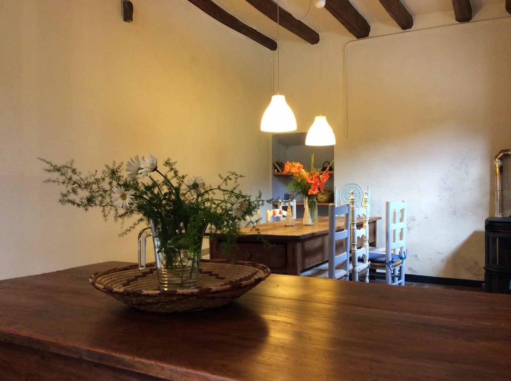 Vila La Casanova De Beuda Pokoj fotografie