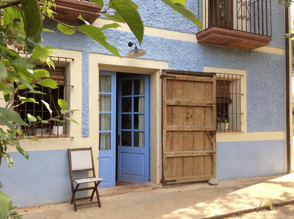 Vila La Casanova De Beuda Pokoj fotografie