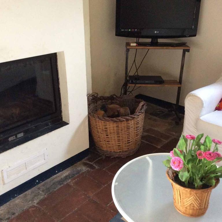 Vila La Casanova De Beuda Pokoj fotografie