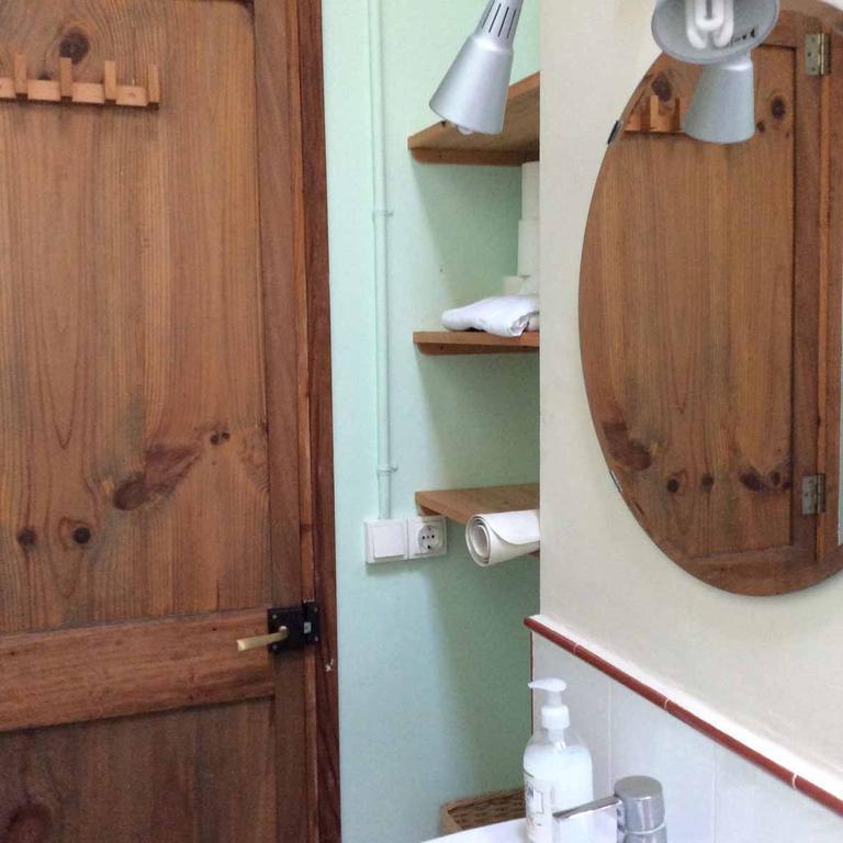 Vila La Casanova De Beuda Pokoj fotografie